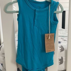 NWT Kyte baby sleeveless bodysuit in lagoon
